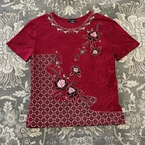 T-C Fashion Embroidered Floral Top